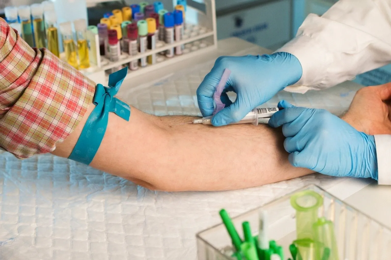 Humanity и Quest Diagnostics запустили массовый тест на биологический возраст в США