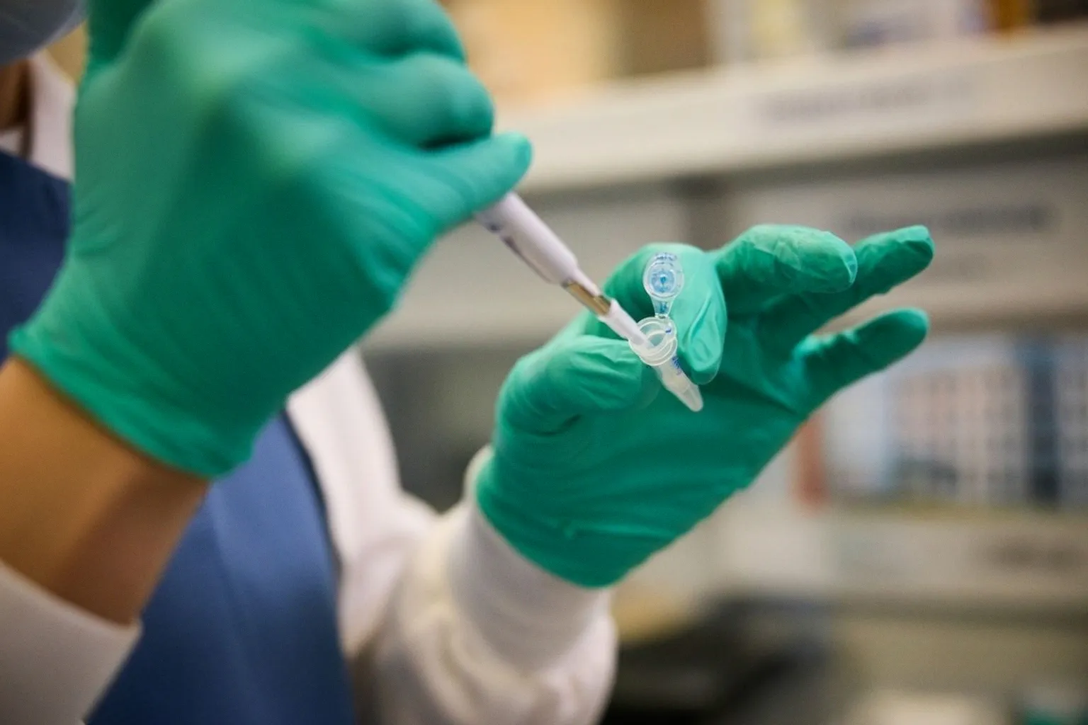 Первый одобренный FDA анализ крови на болезнь Альцгеймера: возможности теста PrecivityAD2