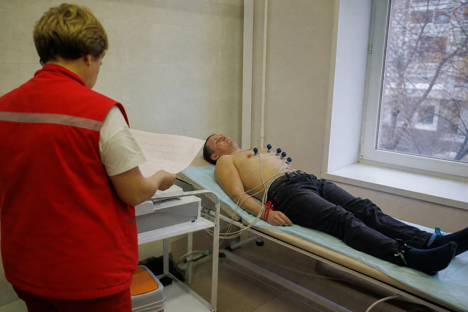 Почему диспансеризация выявляет скрытые угрозы здоровью у большинства свердловчан